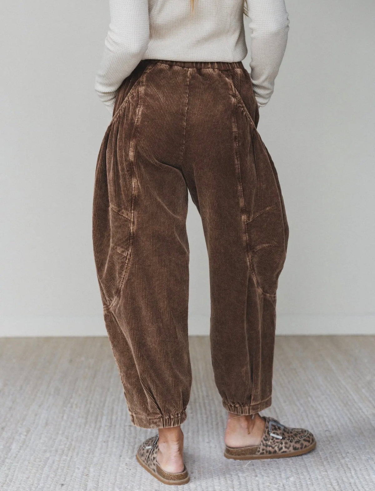 Canyon Muse Corduroy Pants — Washed Mocha