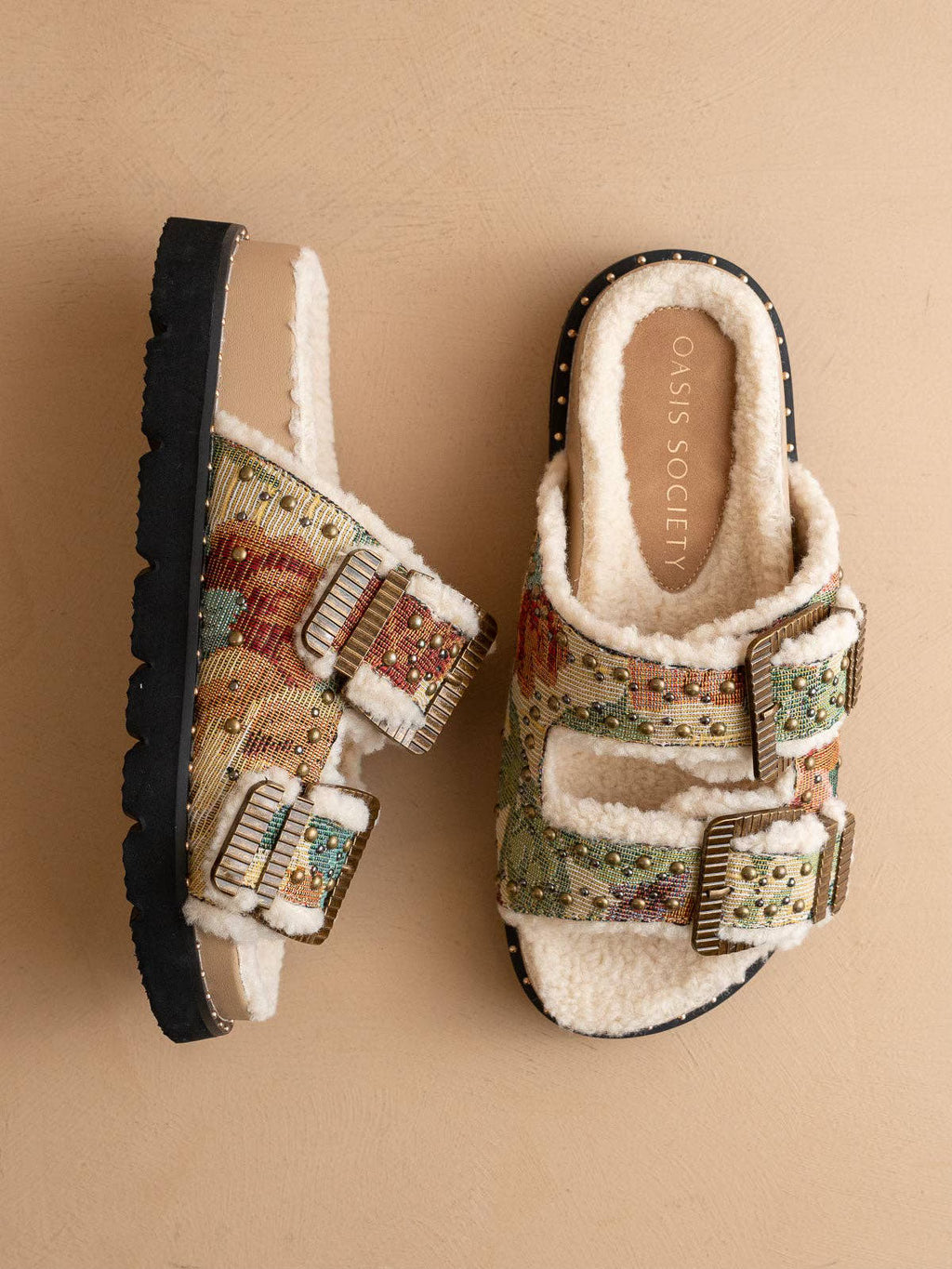 Gaylen Floral Tapestry Fleece lined slide