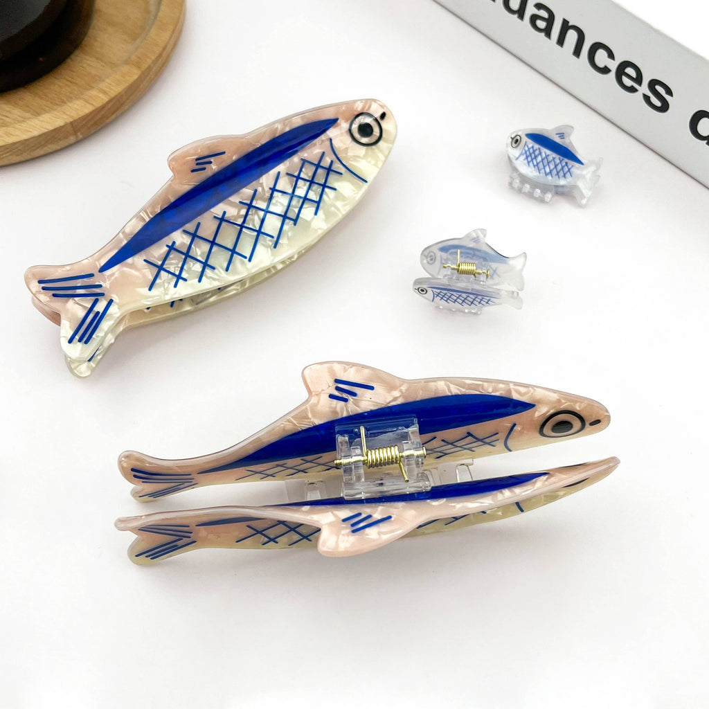 Bluefin Pearl Fish Claw Clip