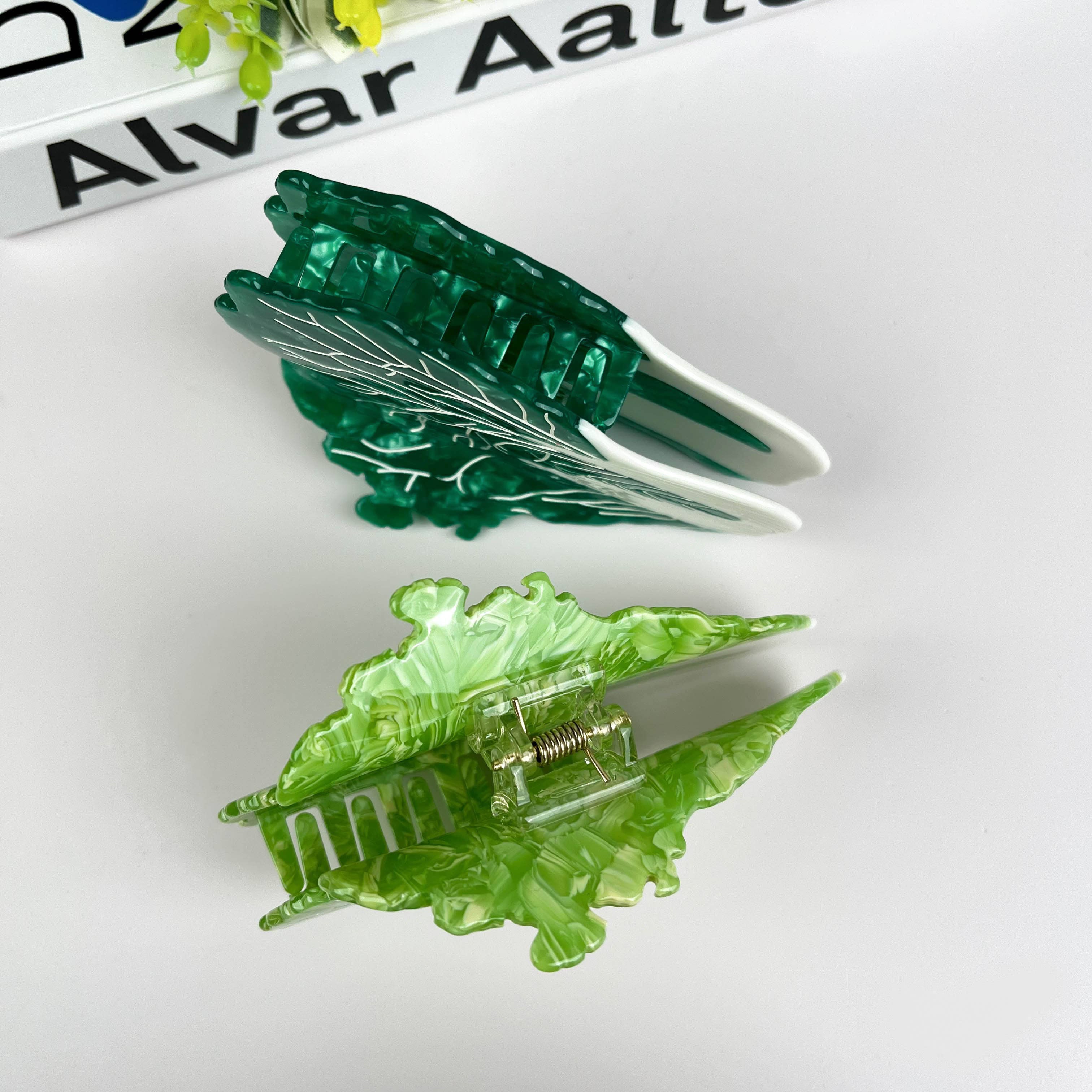 Fresh Picked Cabbage Claw Clip